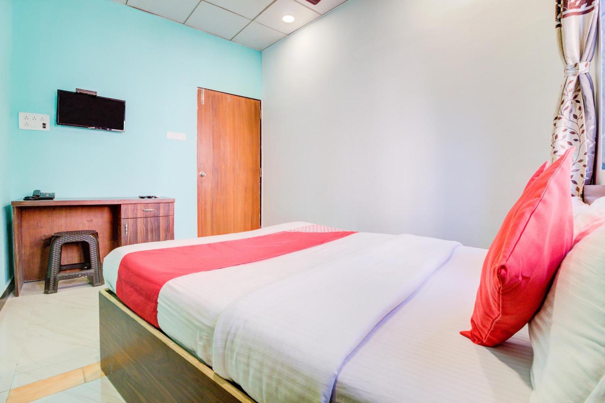 Oyo 40902 Anjali Hotel 3*